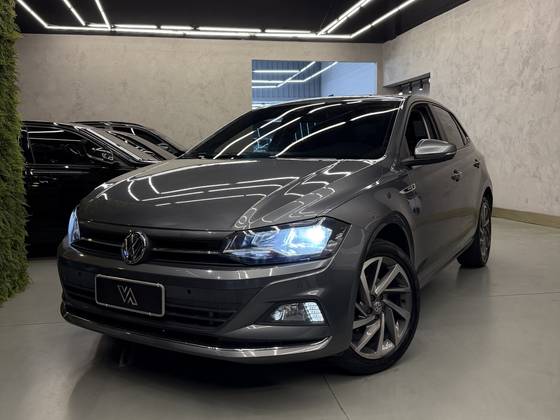 VOLKSWAGEN POLO 1.0 200 TSI HIGHLINE AUTOMÁTICO VOLKSWAGEN POLO 1.0 200 TSI HIGHLINE AUTOMÁTICO